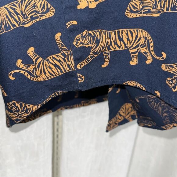 J. Crew S Navy Caramel Brown Tiger Print Signature Fit Stretch Cotton Shirt - Picture 9 of 13
